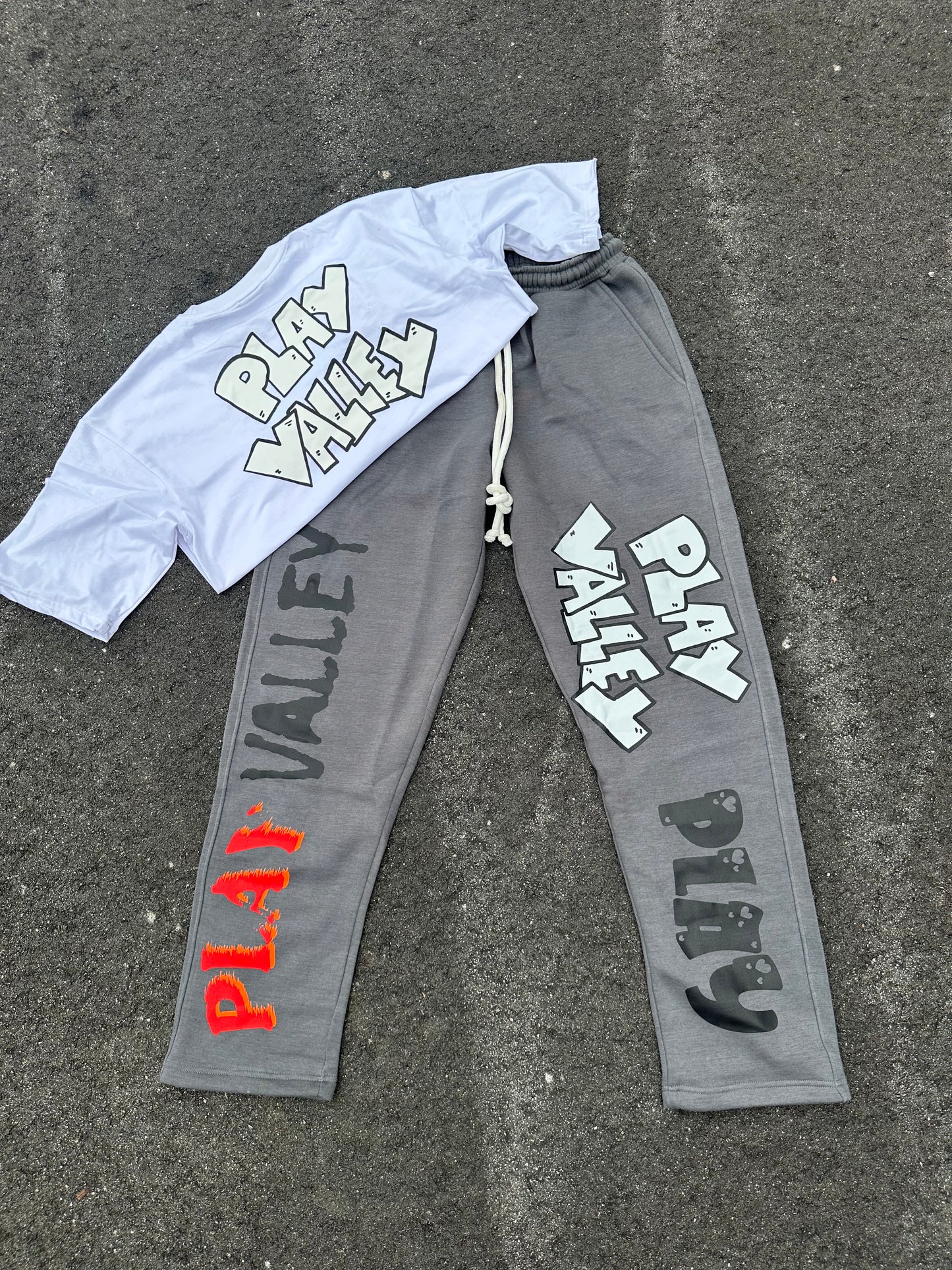 “Free play” Sweatpants